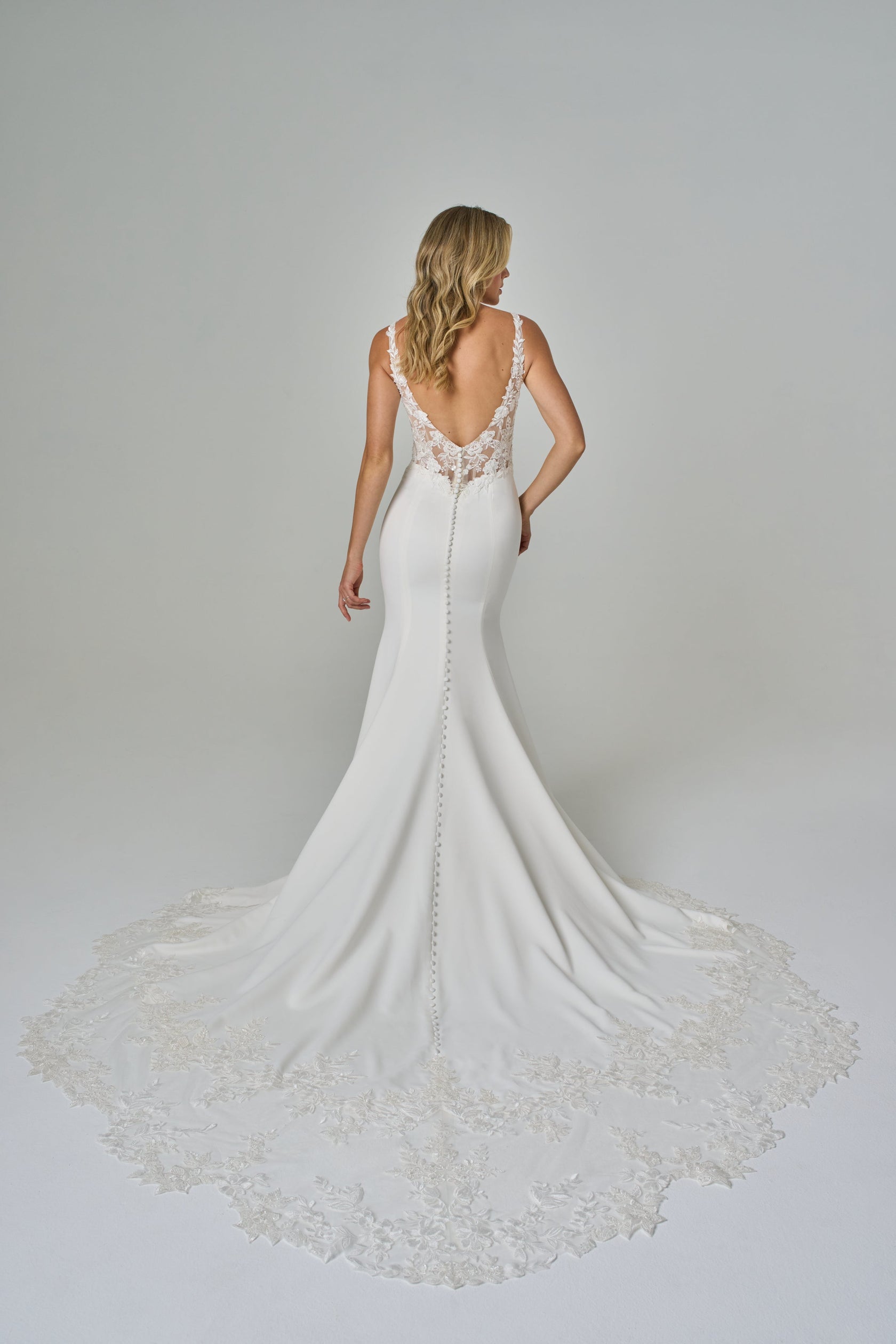 Robe Martine main image 1